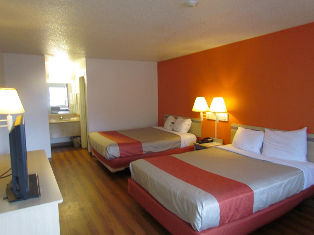 Motel 6-Vancouver, Wa Zewnętrze zdjęcie