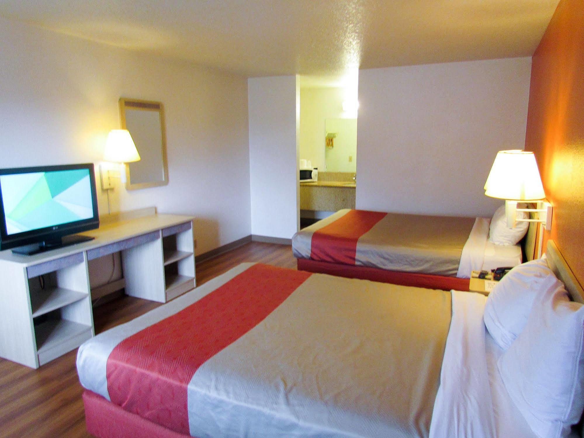 Motel 6-Vancouver, Wa Zewnętrze zdjęcie